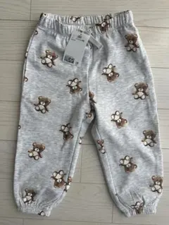 新品 H&M クマ柄 90 スウェットパンツ