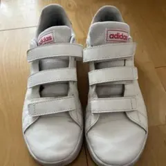 値下げ　adidas キッズスニーカー