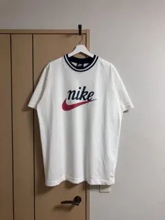 Item thumbnail for item 85781529-aebf-4ad4-9787-44bb3d7c579e