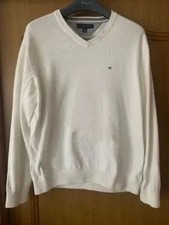 【海外購入品】TOMMY HILFIGER 白の薄めニット