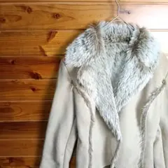 毛皮コート　ファーコート　ムートン風　ボア系　フェイクファー　切替　ショート丈