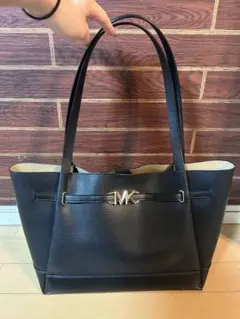 Michael Kors ブラック トートバッグ