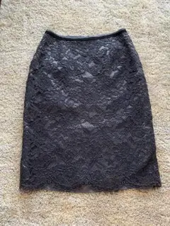 トゥモローランドBALLSEY レースの膝丈タイトスカート