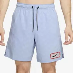 NIKE ハーフパンツ　ウーブンショーツ