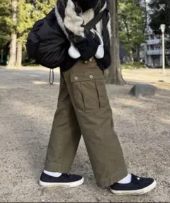 Item thumbnail for item ccde4dbf-56e1-4e53-9c69-10adf3bd6cef