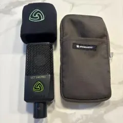 Item thumbnail for item 02699f6c-231e-48fe-8518-f1ca689b2ca2