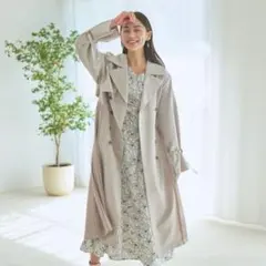 新品未使用【mysty woman】プリーツドレストレンチコートのサムネイル