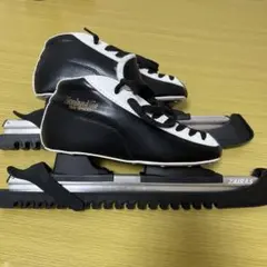 Item thumbnail for item ed5f4a40-e9dc-44b8-808d-c4c121acd9d1