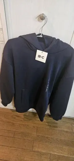 UNIQLO　C　スウエットオーバーサイズプルパーカー