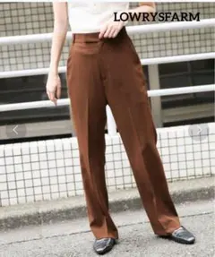 ローリーズファーム ブラウン カジュアル センタープレス フレア パンツ