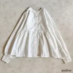 新品タグ付き andme＊2wayシアーペプラムシャツブラウスのサムネイル
