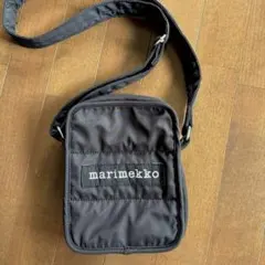 marimekko マリメッコ ショルダーバッグ ブラックのサムネイル