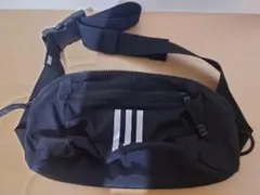 adidas アディダス　ボディバックウエストバック