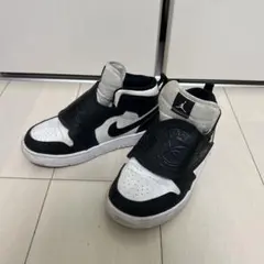 NIKE　Jordan キッズ ハイカットスニーカー ブラック/ホワイト　ナイキ
