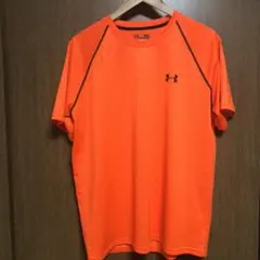 アンダーアーマー　半袖Tシャツ
