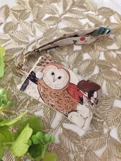 個性豊かな鳥さんたちのミニポーチ ハンドメイド　フクロウ　シマエナガ　定期入れ