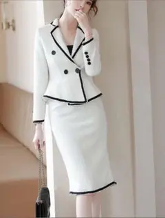 ツイード・ホワイトダブルブレストスカートスーツ