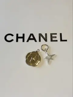 CHANEL　 カメリア　チャーム　2025ホリデー 限定品　ショッパー付