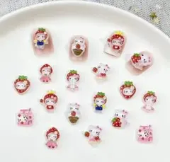 ハローキティのネイルチップ、耳つぼジュエリー