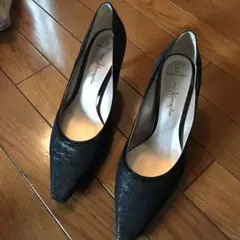 ヒールブラック　おしゃれ