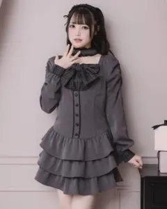 Pal elfy シャーリングティアードキャミワンピース - メルカリ