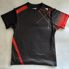 diadora スポーツ Tシャツ 140サイズ 黒赤のサムネイル