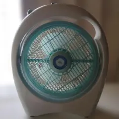 家庭用扇風機　ボックスファンのサムネイル