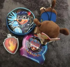 パウ・パトロール　チェイスぬいぐるみ、ポーチ