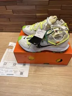 NIKE オフホワイト　ウィメンズ　27.5のサムネイル
