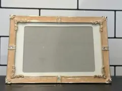 Item thumbnail for item 560a3f8f-e081-43b3-bd08-22d043a8e36b