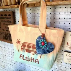 Hawaiian✨️ぷっくりハートバッグチャーム付手染めミニトートバッグ✨️