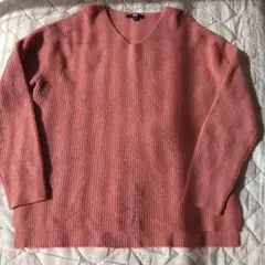 ユニクロスフレヤーンVネックサイドスリットセーター