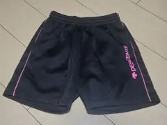 美品DESCENTE ショートパンツ ブラック ピンクライン　レディースL