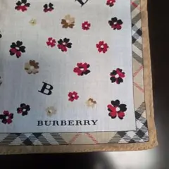 【未使用】BURBERRY ハンカチ 花柄 Bロゴ+courregesハンカチのサムネイル