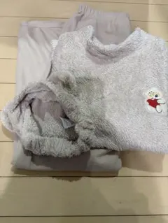 mofusand 　ユニクロ　ベージュ フリースパジャマセット 150cm