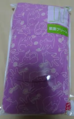 ユニクロ　フリースレギンス　猫柄