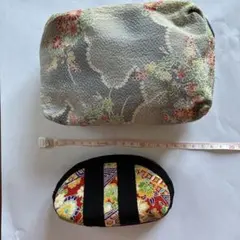 花柄と和柄の布製ちりめんポーチセット