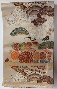 美品 正絹 作り帯 二部式 袋帯 黄金の地に瑞祥の松 雅な吉祥文様 二重