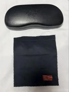 Ray-Ban メガネケース クリーニングクロス付き ブラック サングラス
