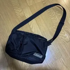 【専用ナオキチさん】Coleman ショルダーバッグ ブラックのサムネイル