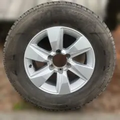 ランドクルーザープラド後期型 17インチ タイヤ ホイール 265/65R17のサムネイル