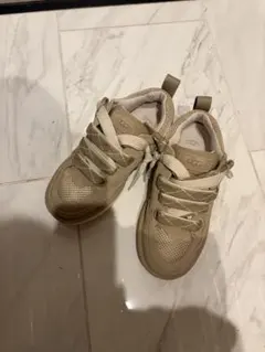 未使用　ugg スニーカー　LO LOWMEL ローメル　22cmのサムネイル