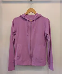 UNIQLO　ユニクロ　エアリズムUVカットメッシュパーカ　134855