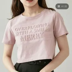Chico エンボスチビロゴTシャツ　ピンクのサムネイル