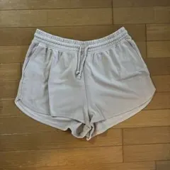 H&M スウェットショートパンツのサムネイル
