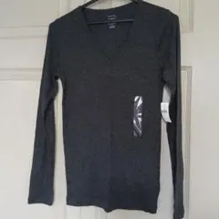 GAP【新品タグ付き】Vネック長袖カットソーS グレー