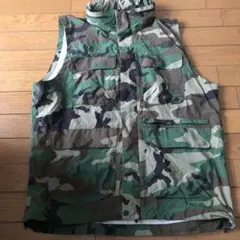 ノースフェイス迷彩ベスト