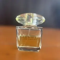 VERSACE YELLOW DIAMOND 女性用香水　残6割のサムネイル