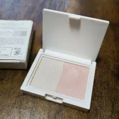 VINTORTE ヴァントルテ ミネラルハイライトヴェール フェイスパウダーのサムネイル