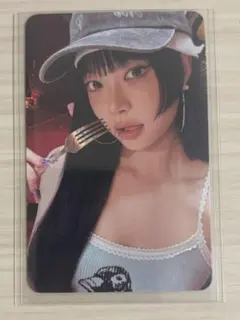 ルセラフィム ウンチェ spaghetti トレカ